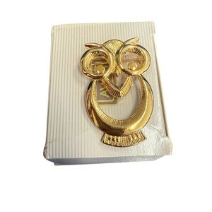 Vintage Avon Goldtone Owl Brooch “wise eyes” NIB 1992